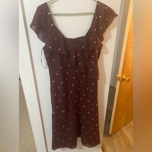 A Pea in the pod maternity dress